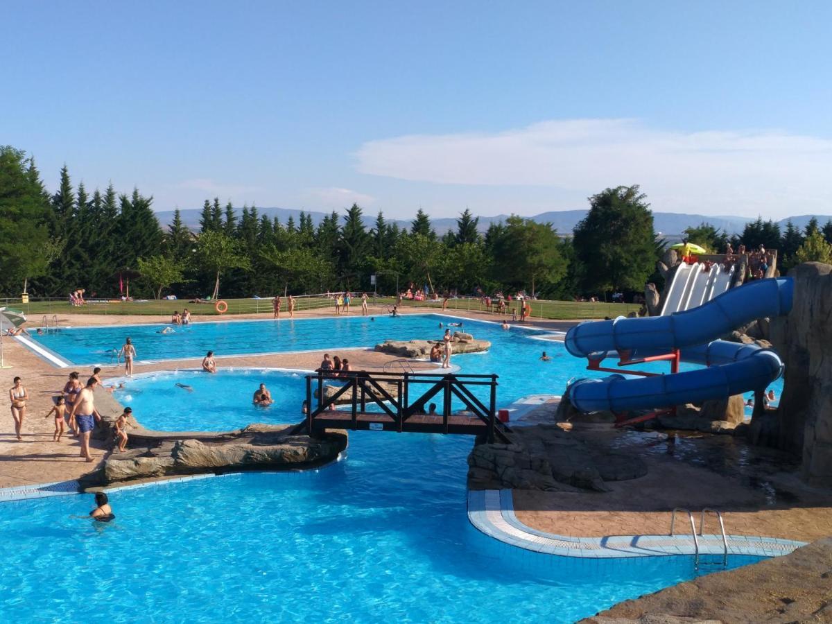 Гостевой дом Jardines De Viana Вьяна Экстерьер фото